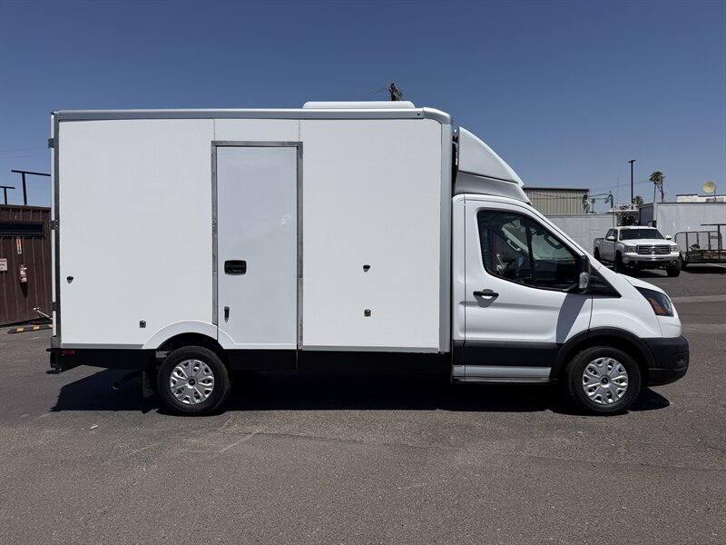 ford transit chassis cab 2022 1FDBW5Z81NKA01680 image ford transit chassis cab 2022 1FDBW5Z81NKA01680 image